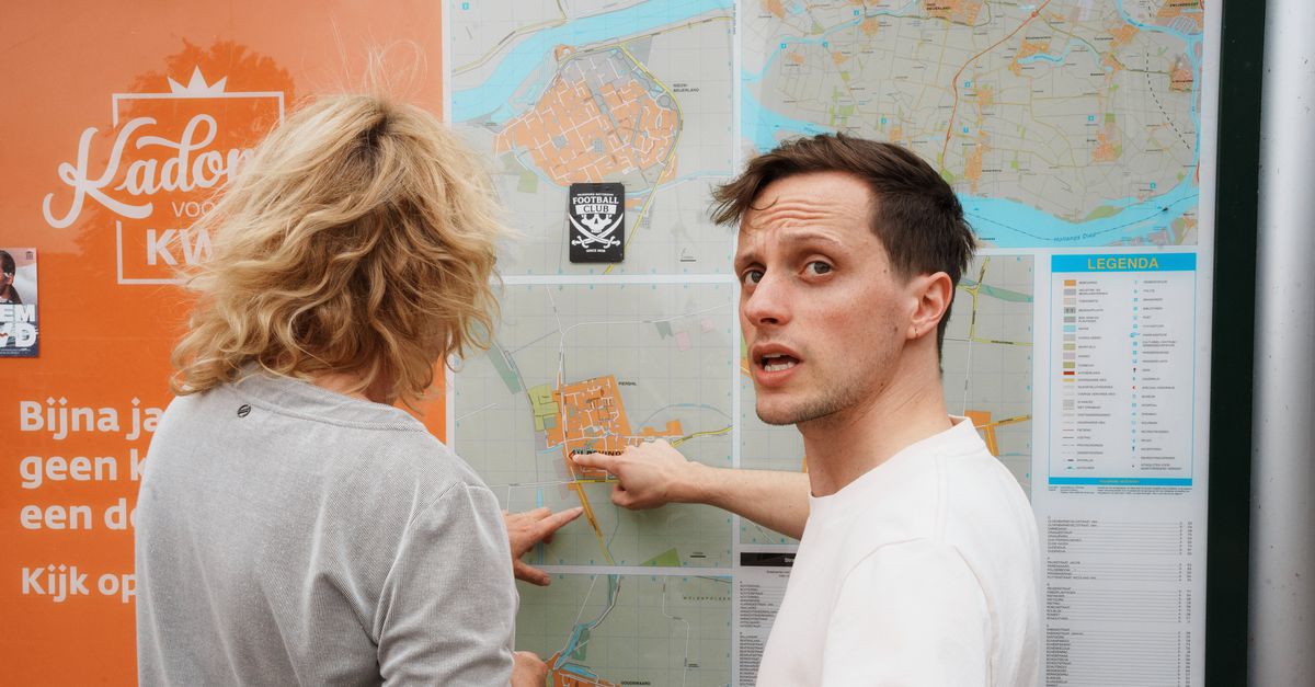 Zij wil op avontuur zonder navigatie, hij wil langs alle pins op zijn must-see-lijst. Ze proberen het allebei
