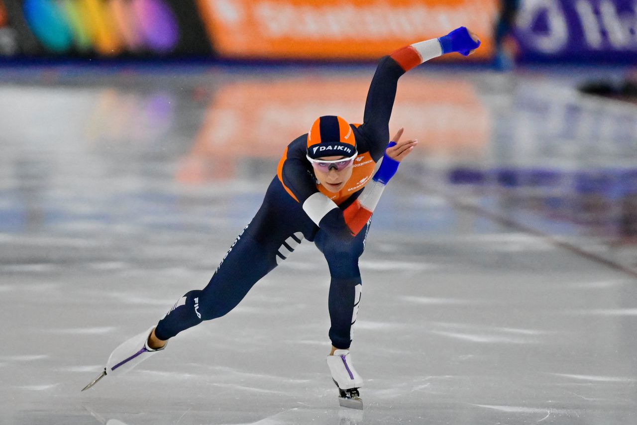 Femke Kok is de eerste Nederlandse wereldrecordhoudster op de 500 meter