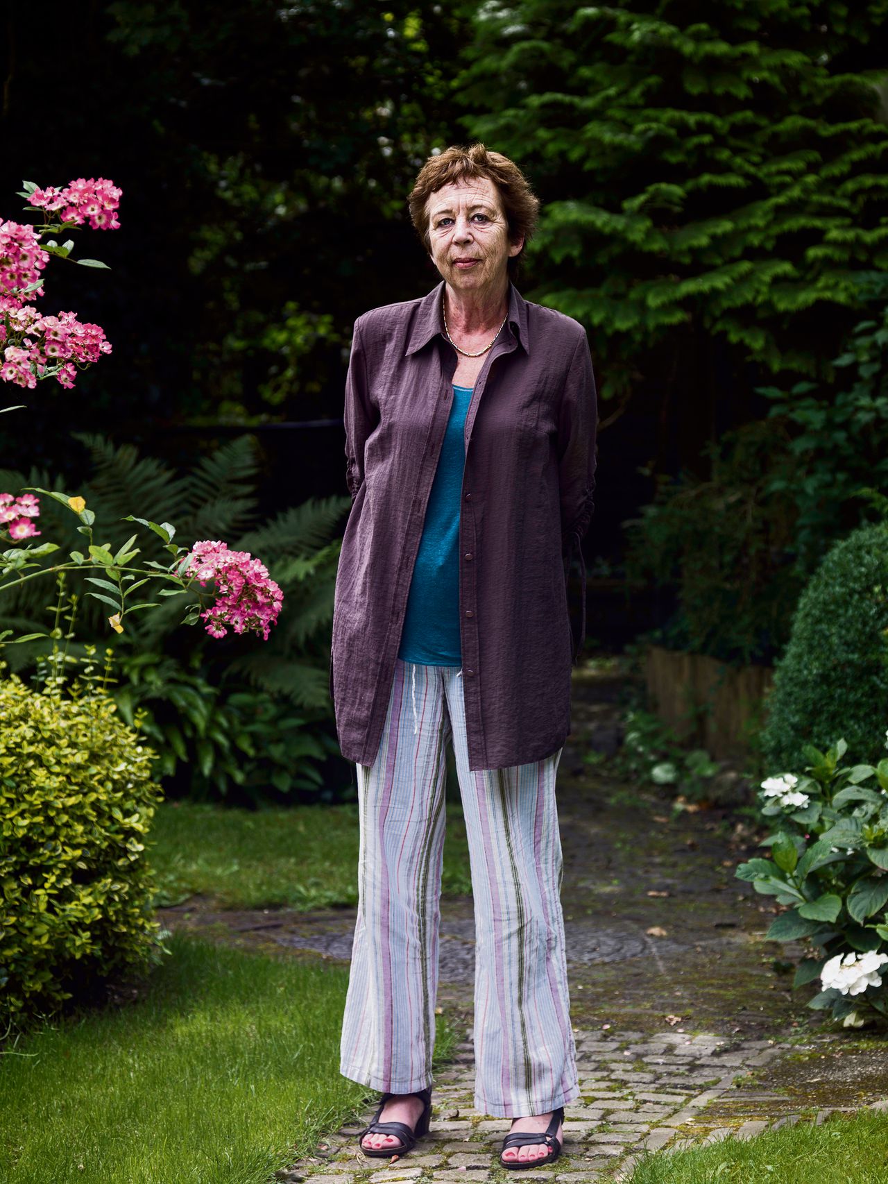 Als je fictie schrijft, komt álles van jezelf aan bod NRC Als je fictie schrijft, komt álles van jezelf aan bod NRC