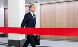 Veldkamp gaf vrijdag een korte verklaring, daarna vertrok hij naar huis om zijn ontslagbrief te schrijven. 