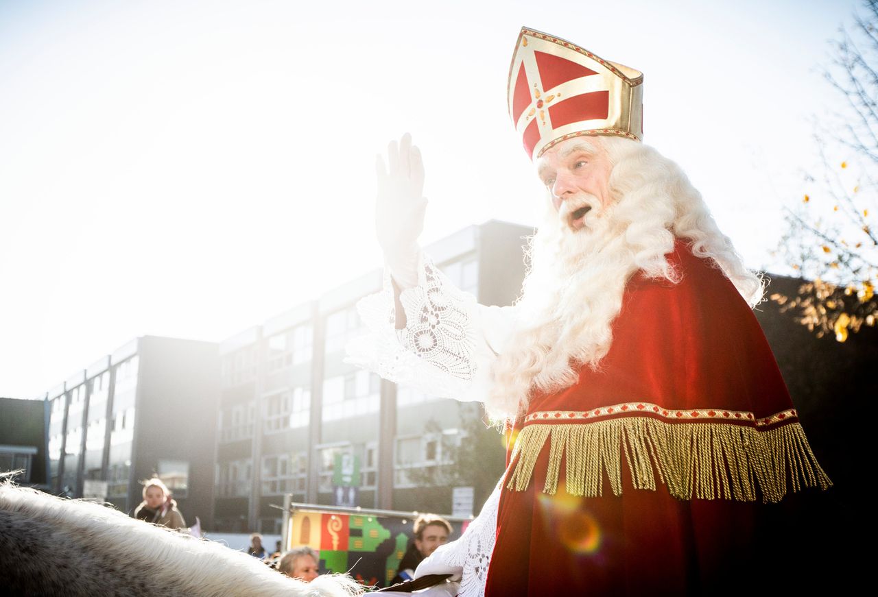 Landelijke Sinterklaasintocht Dit Jaar In Apeldoorn Nrc