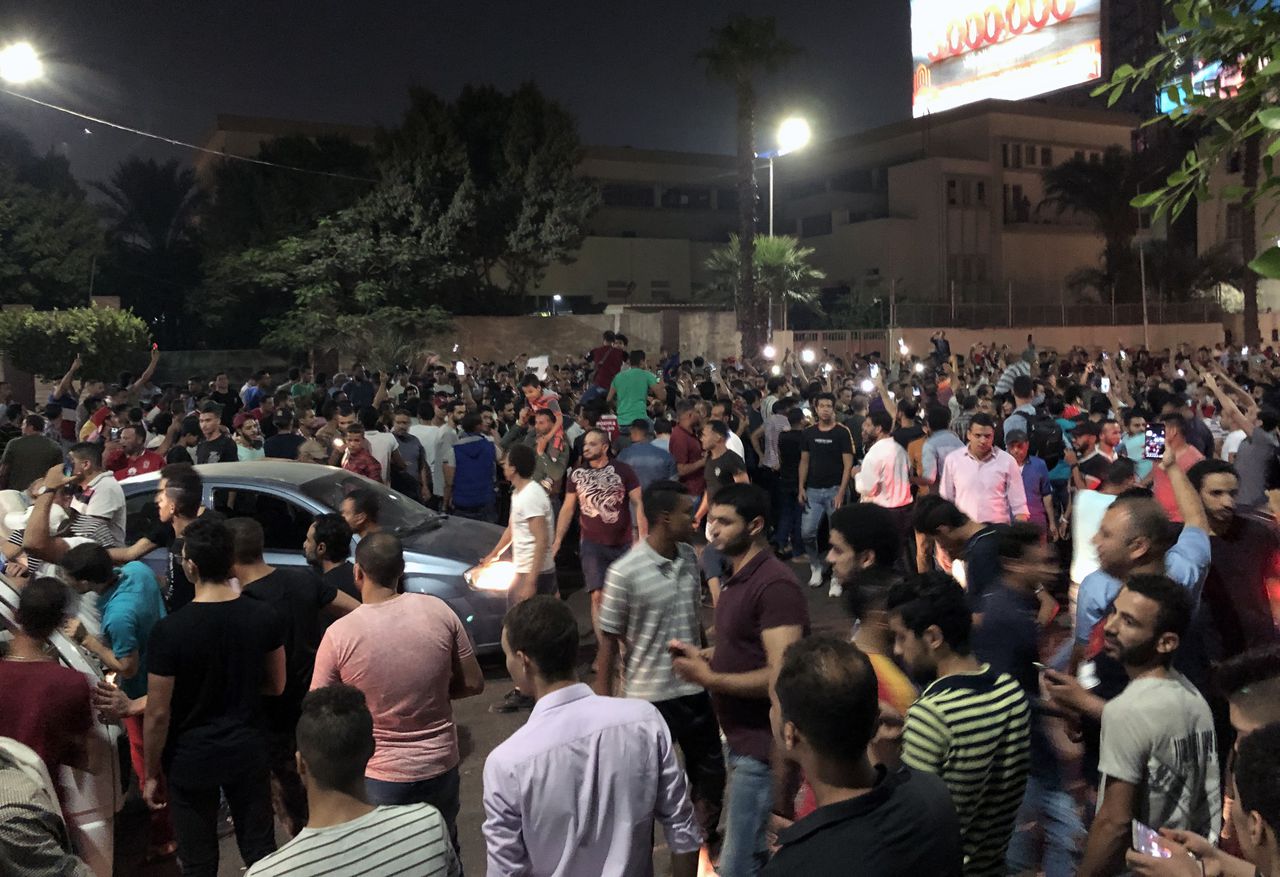Kort straatprotest in Egypte de kop ingedrukt, tientallen arrestaties 