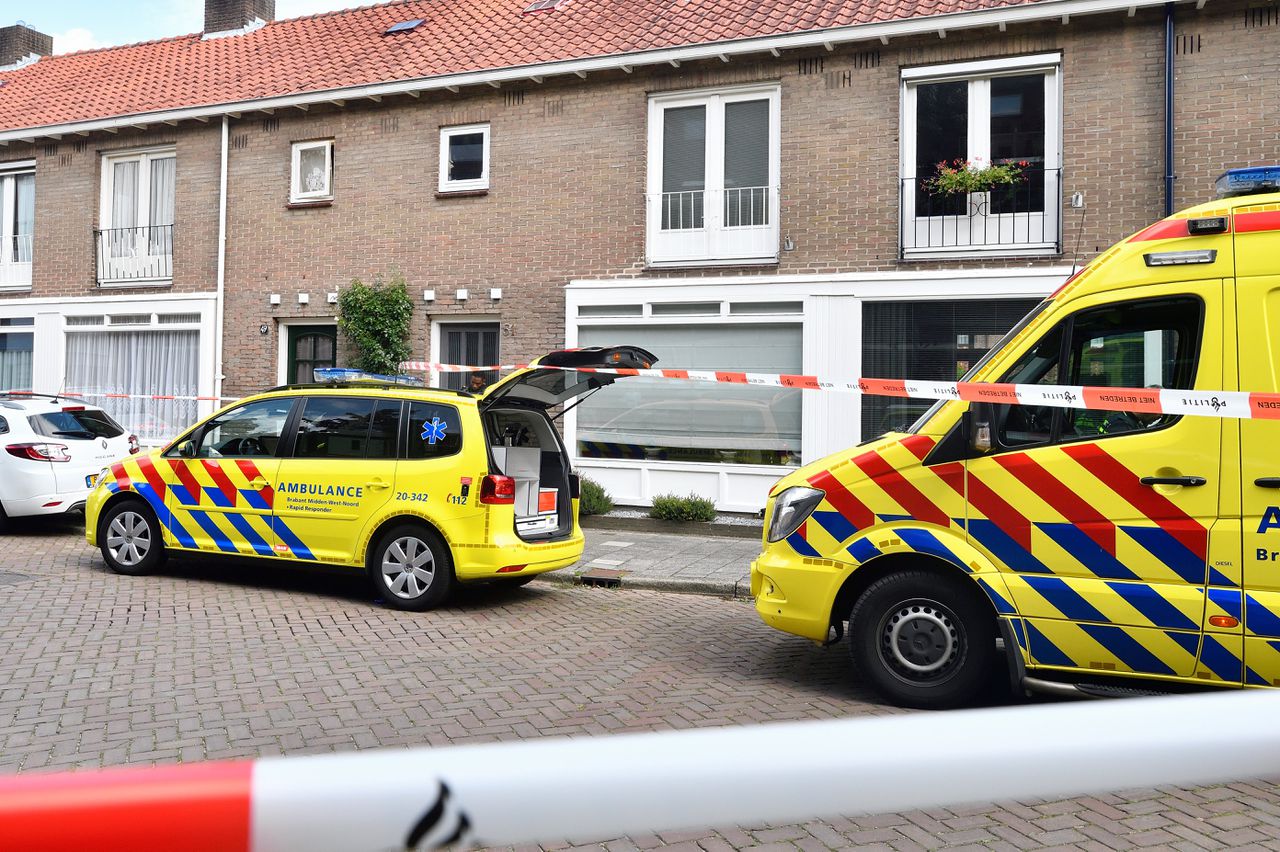 Een minderjarige verdachte is aangehouden na een steekpartij in een woning in Breda.
