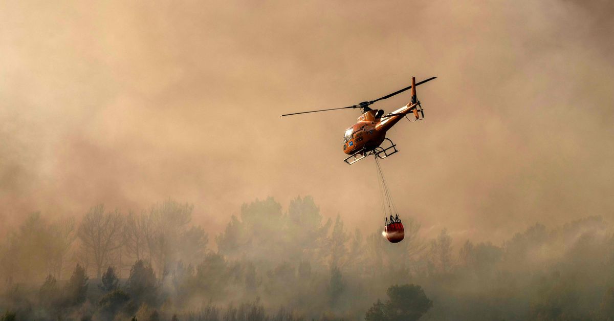 Duizenden mensen geëvacueerd vanwege grote natuurbrand in het zuiden van Frankrijk