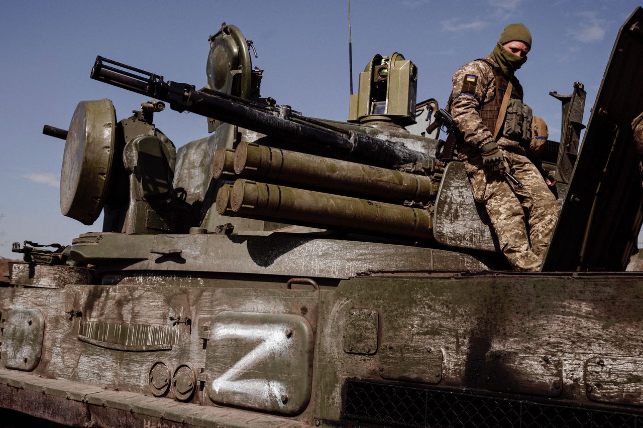 Maken Oekraïense militairen zich ook schuldig aan oorlogsmisdaden? En andere gevoelige vragen 