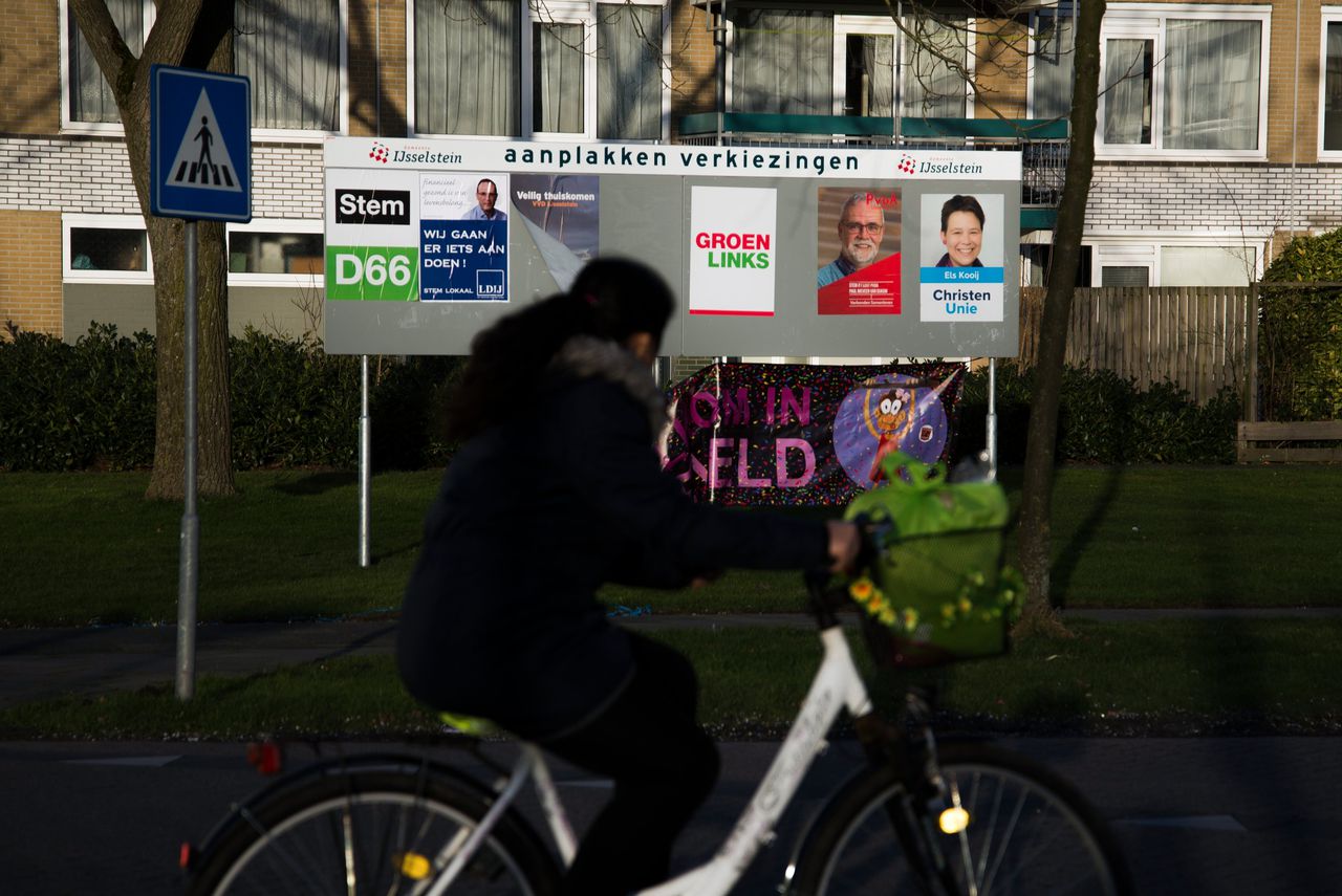 "Wij gaan er iets aan doen!", zo prijkte op de poster van een lokale partij in IJsselstein voorafgaand aan de gemeenteraadsverkiezingen.