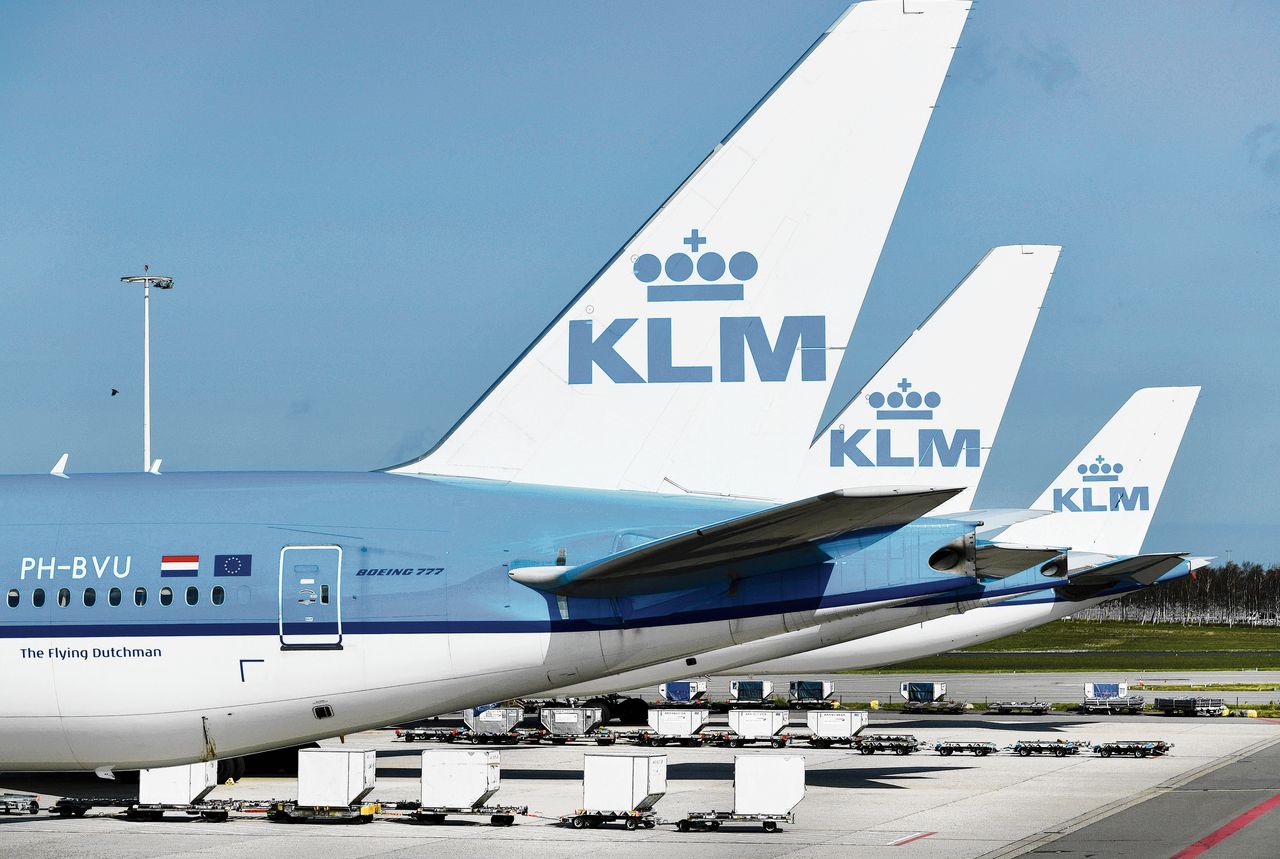 Hoekstra verliest strijd: topman Air France-KLM krijgt zijn bonus 