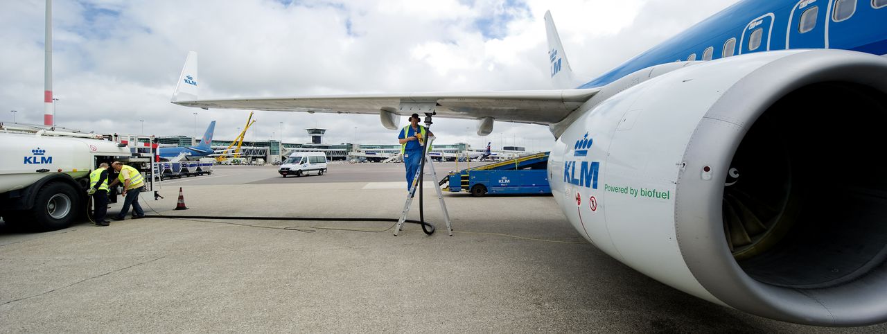 Grondpersoneel KLM staakt maandag twee uur 