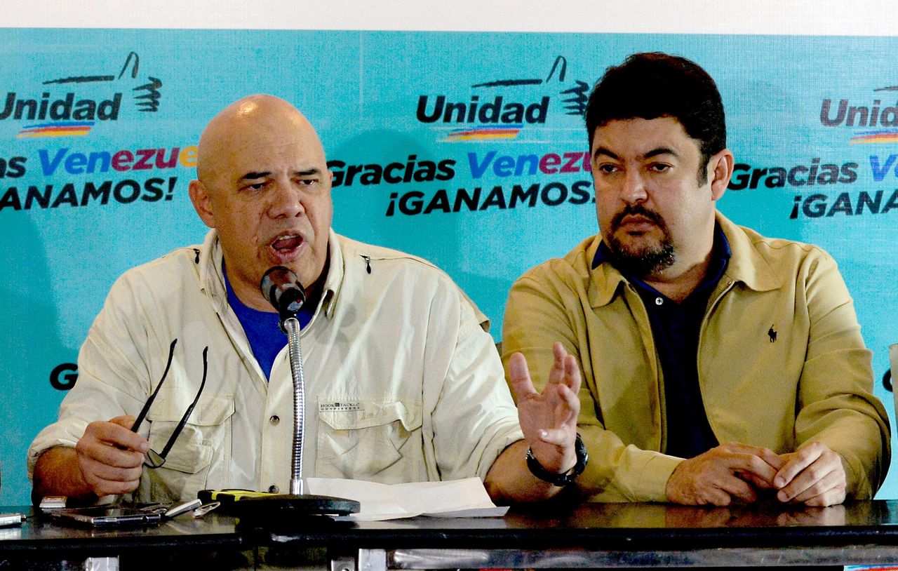 Stafchef oppositieleider Juan Guaidó gearresteerd 