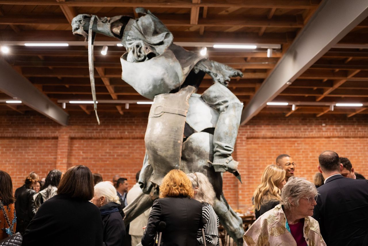 Beeldenstrijd: mag je kunstwerken vernietigen om de geschiedenis te herschrijven?