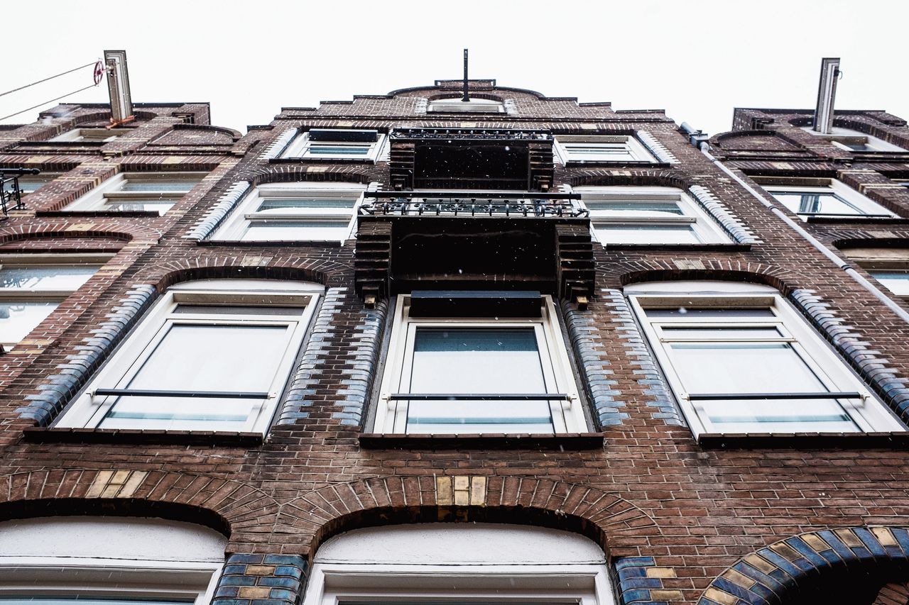 Panden van Wybren van Haga in de Amsterdamse Kinkerstraat.