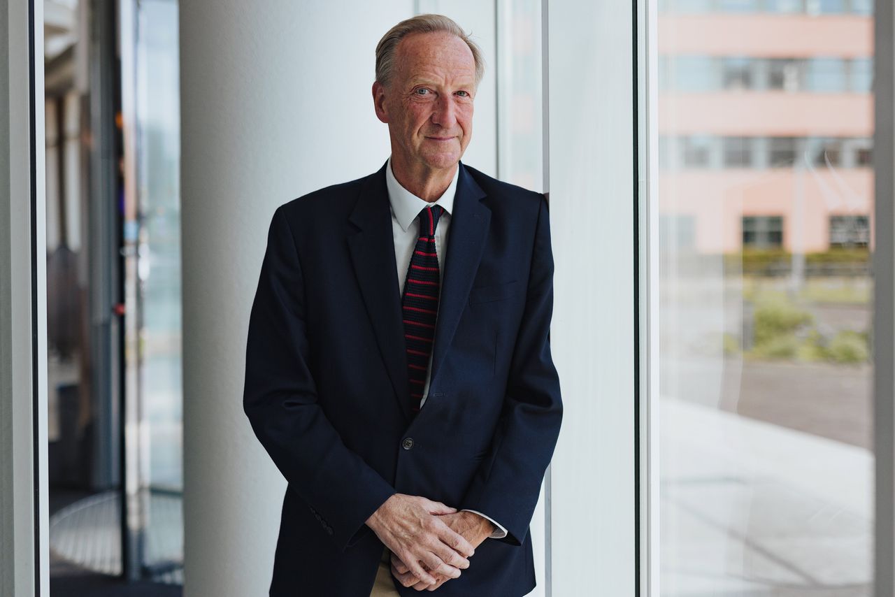 Former head Mi6: ‘Putin has the name to be a big strategist. He’s not. He is an opportunist ‘