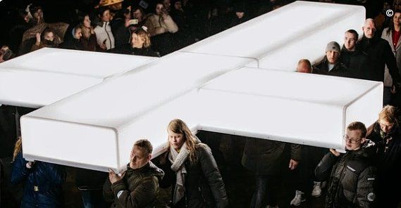 Zoeken naar de Judas als verdienmodel