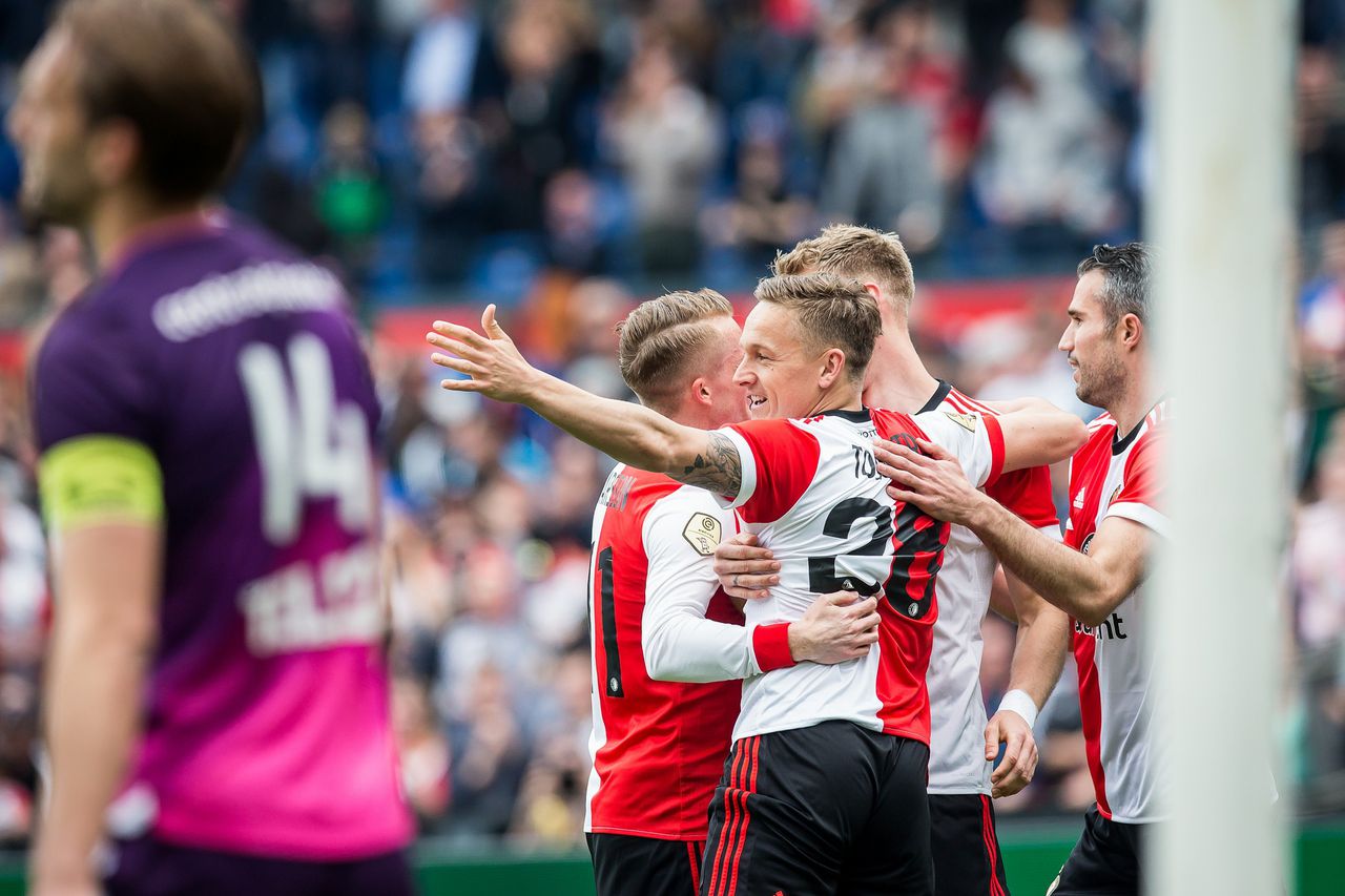 Feyenoord verzekert zich tegen Utrecht van vierde plaats 