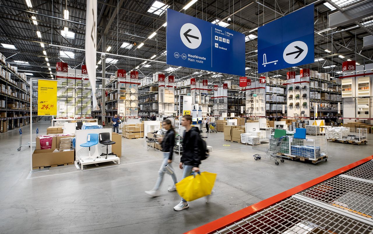 vier keer Bondgenoot Omleiding IKEA gaat 'mini-distributiecentra' maken in eigen winkels - NRC