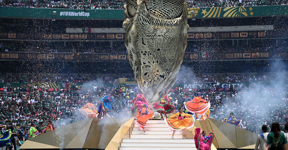 Mexico opent het WK met een optredens van Maná, Andrea Bocelli en WK-nummer ‘Dai dai’ van Shakira en Burna Boy