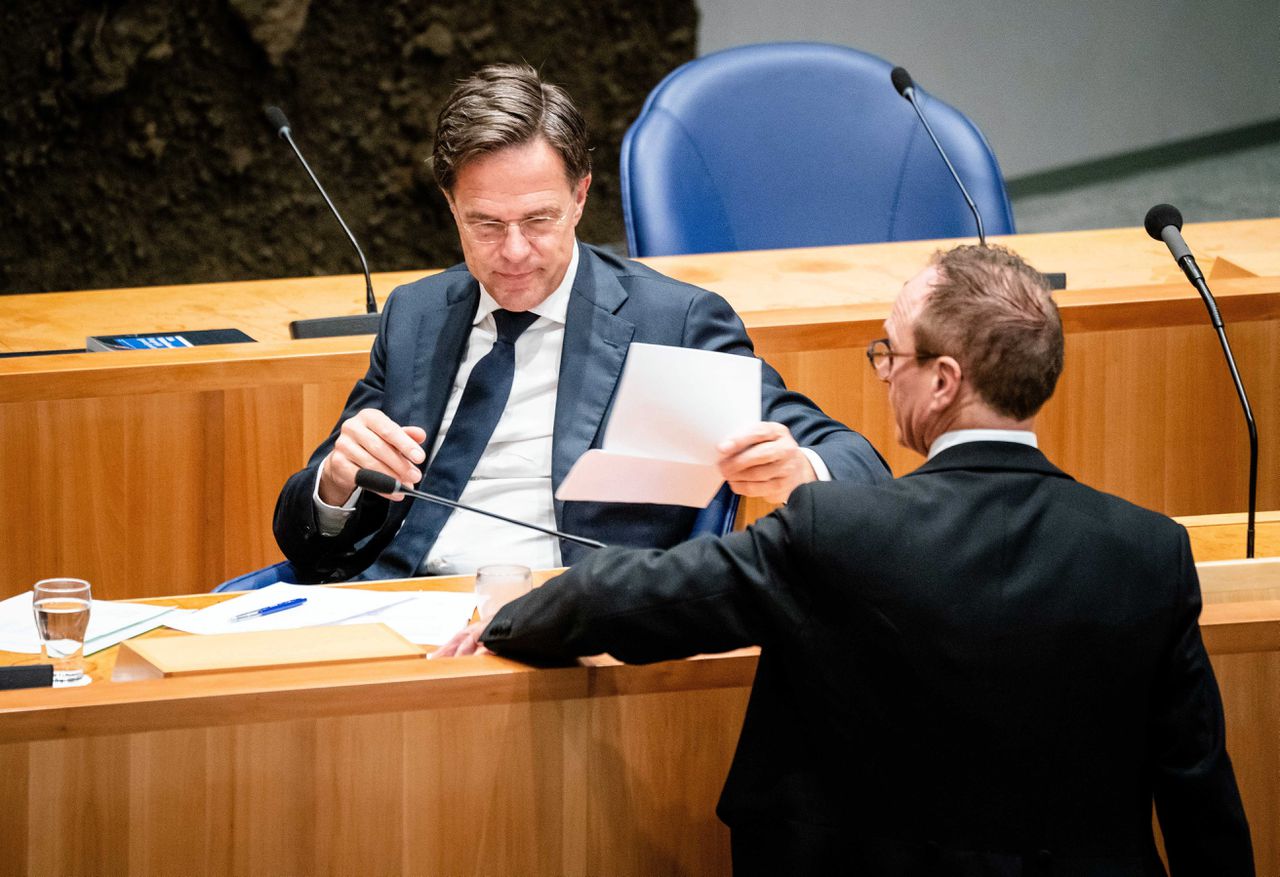 Demissionair premier Rutte tijdens het Kamerdebat voorafgaand aan de EU-top in Brussel, 12 oktober 2021.