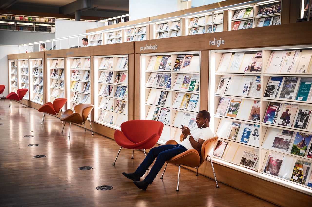 Amsterdam verhoogt leeftijd gratis bibliotheeklidmaatschap en bouwt nieuwe ‘toekomstbestendige’ bibliotheek 