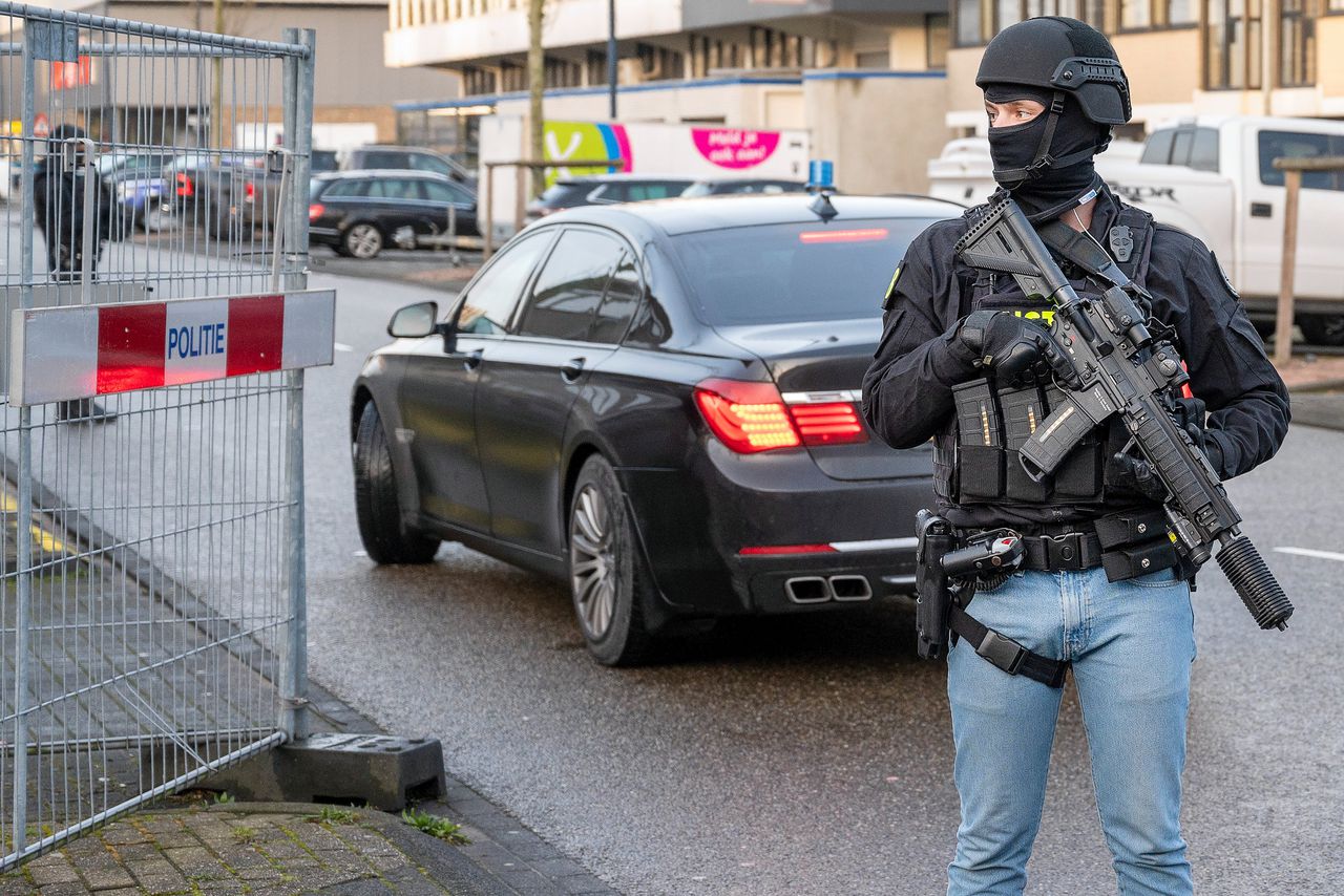 Vijf advocaten uit protest niet naar zitting in de zaak-Taghi 