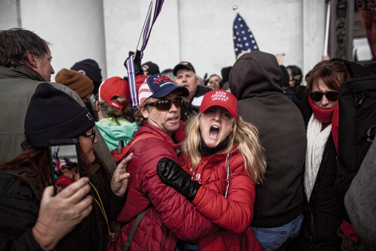 Trump-aanhangers tijdens de bestorming van het Capitool in Washington op 6 januari.