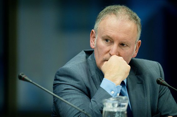 Timmermans waarschuwde meermaals dat hij zijn Facebooksite zou afsluiten bij aanhouden van agressieve reacties.