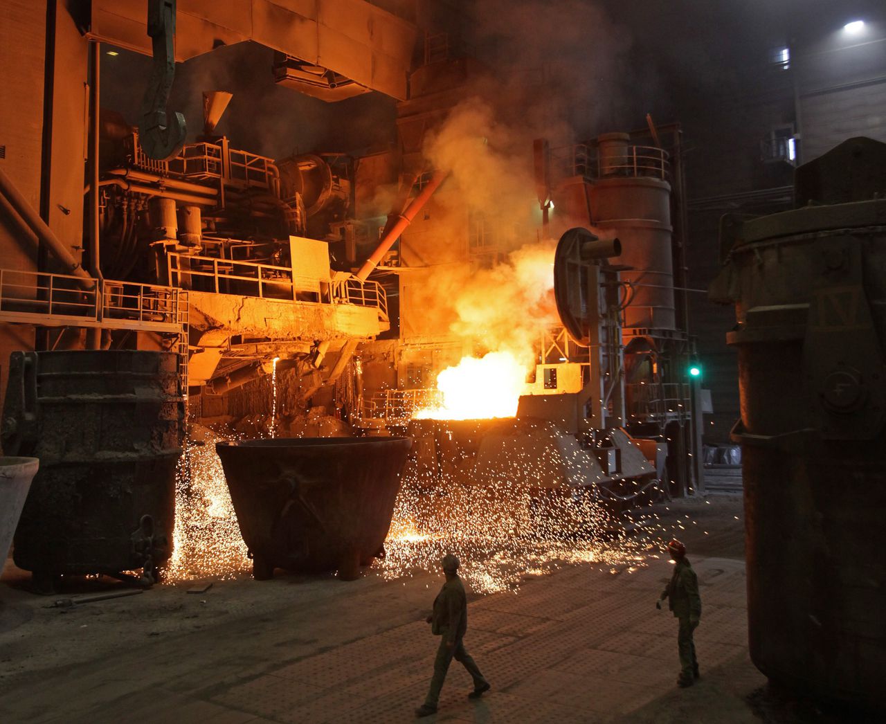 Staalfabriek van ArcelorMittal in Hamburg, Duitsland (2012).