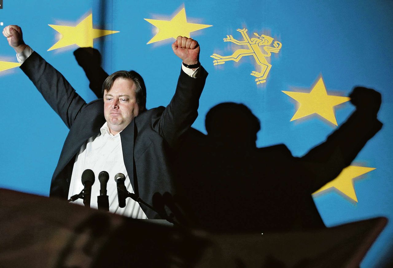 Magere De Wever Is Minder Volks Nrc