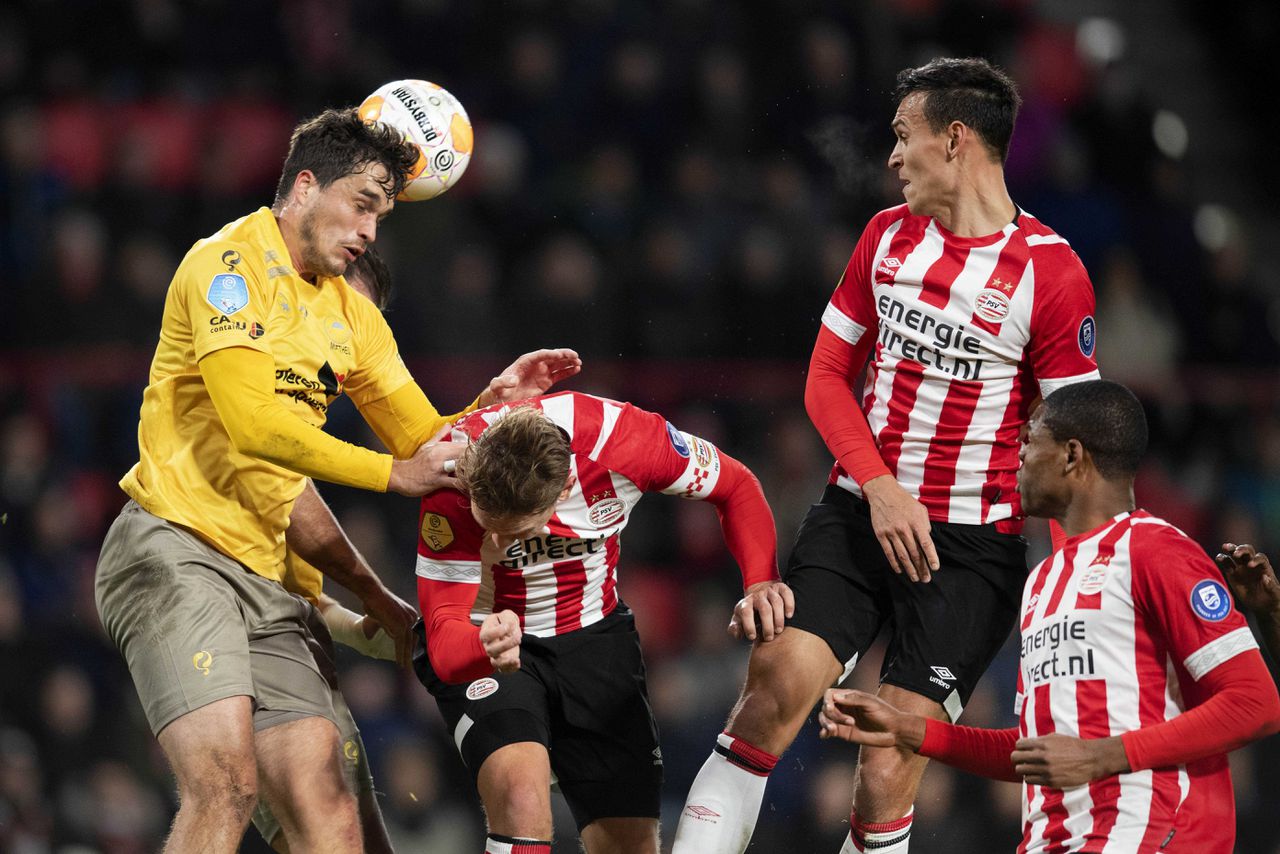 PSV met 6-0 eenvoudig langs Excelsior, AZ wint met 0-3 van Fortuna Sittard 