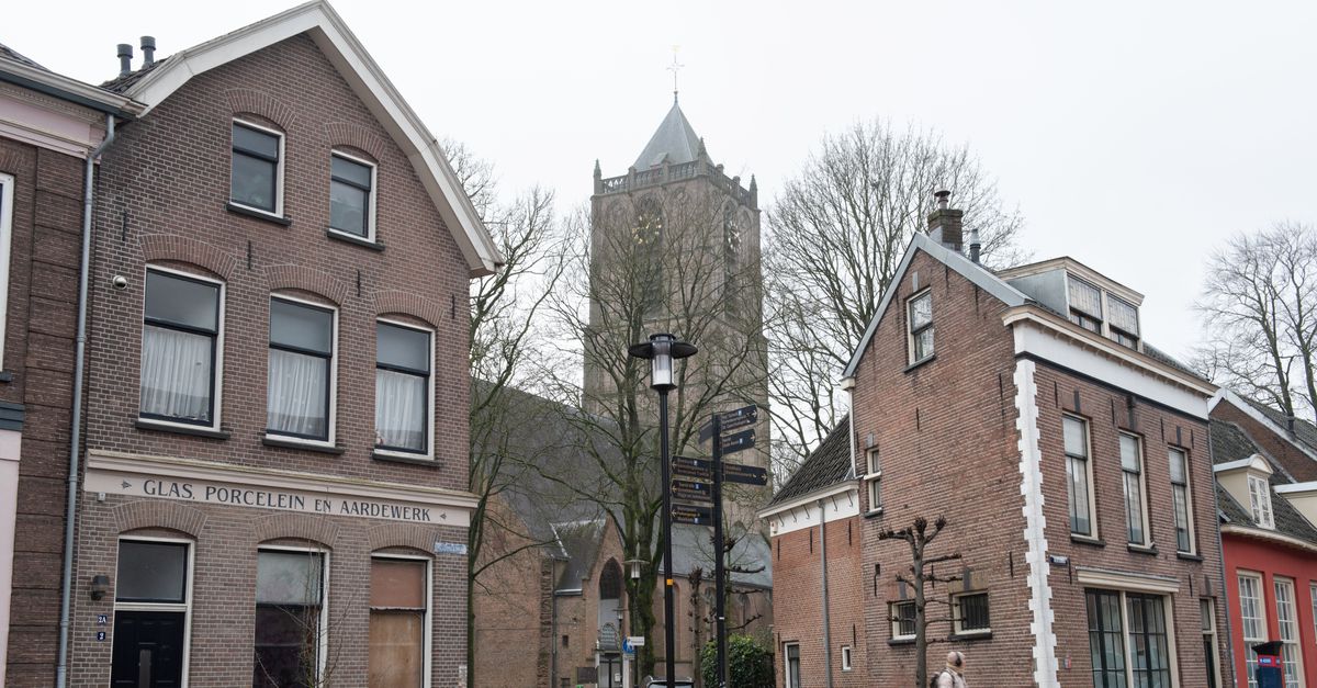 Wat zat er achter het plotselinge vertrek van de burgemeester van Tiel?