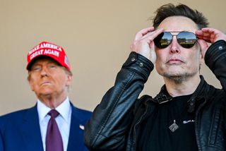 web-2211BUI_musk.jpg
