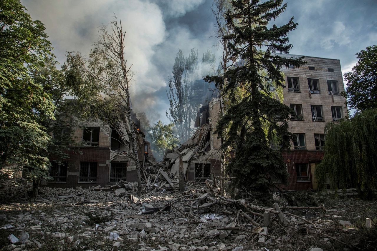 Verwoeste gebouwen in Lysytsjansk, op een foto van ongeveer twee weken geleden.