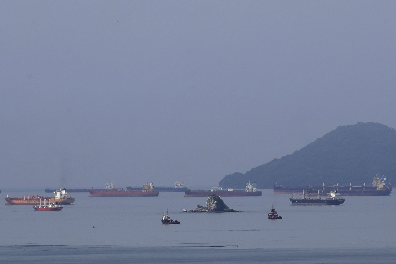 Verstoring van internationale scheepvaart dreigt door historisch lage stand van het Panamakanaal 