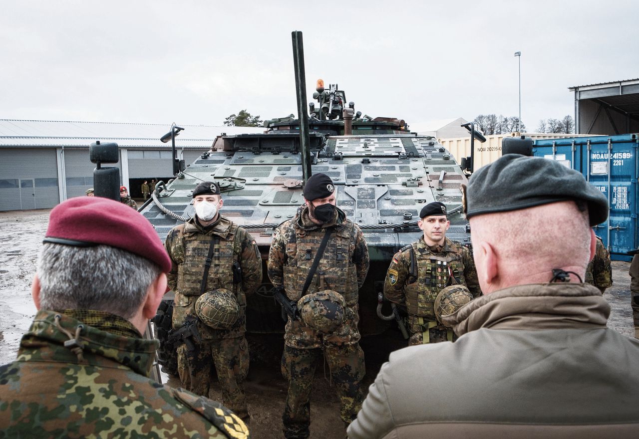 De NAVO-missie in Litouwen is meer dan zomaar een oefening: ‘Dit is een reële inzet’ 
