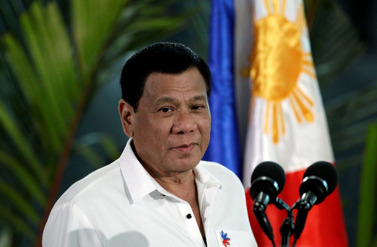 Filipijnse president Duterte zegt zelf op criminelen te hebben geschoten 