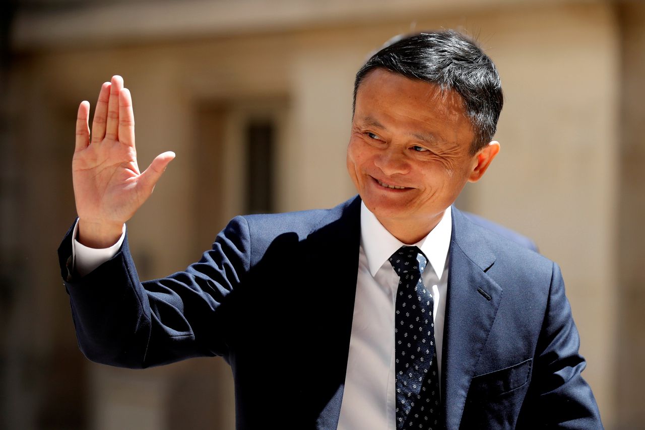 Alibaba-oprichter Jack Ma arriveert bij een conferentie in Parijs, in 2019. Hij blijft sinds oktober 2020 onder de radar.