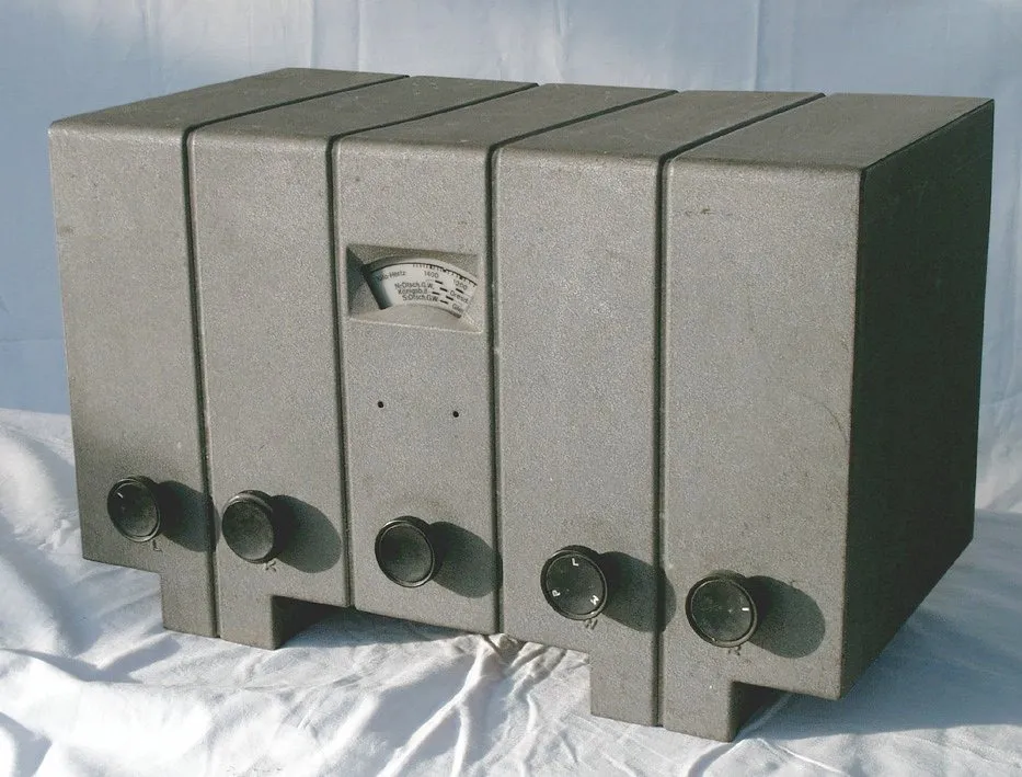 Design in Deutschland 1933–45 Genadeloos wordt duidelijk dat design het kwaad kan dienen - NRC