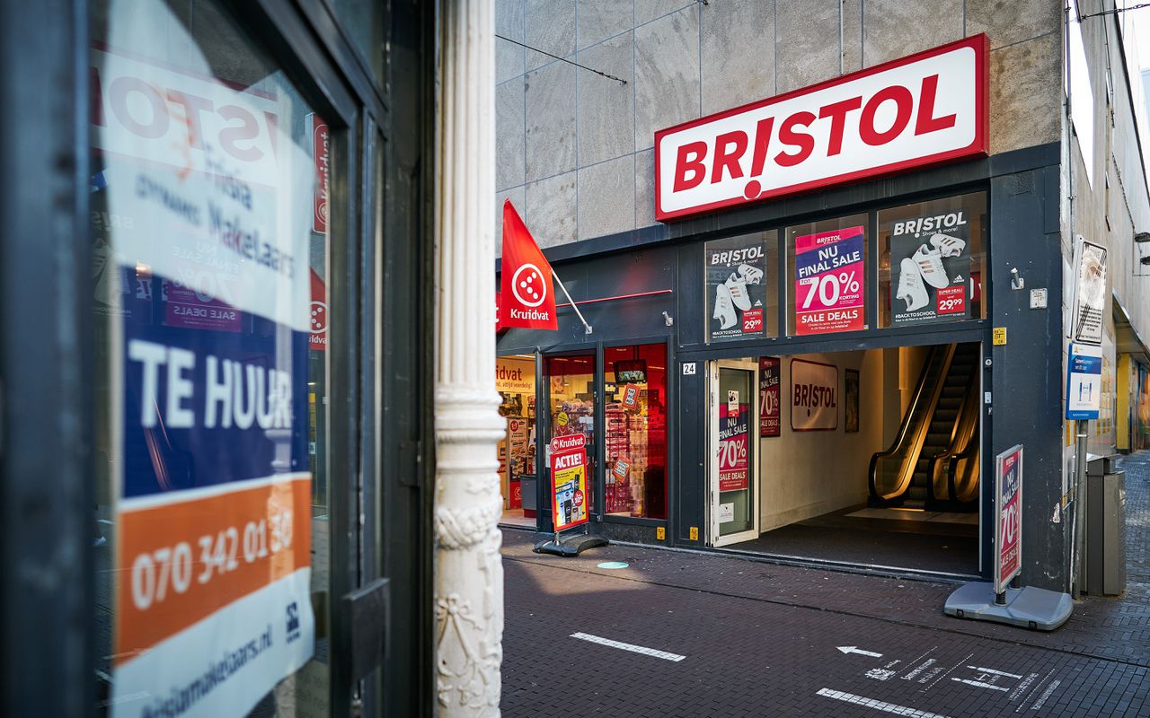 Kleding- en schoenenketen Bristol sluit deuren in Nederland, opnieuw teken van problemen in winkelstraat 
