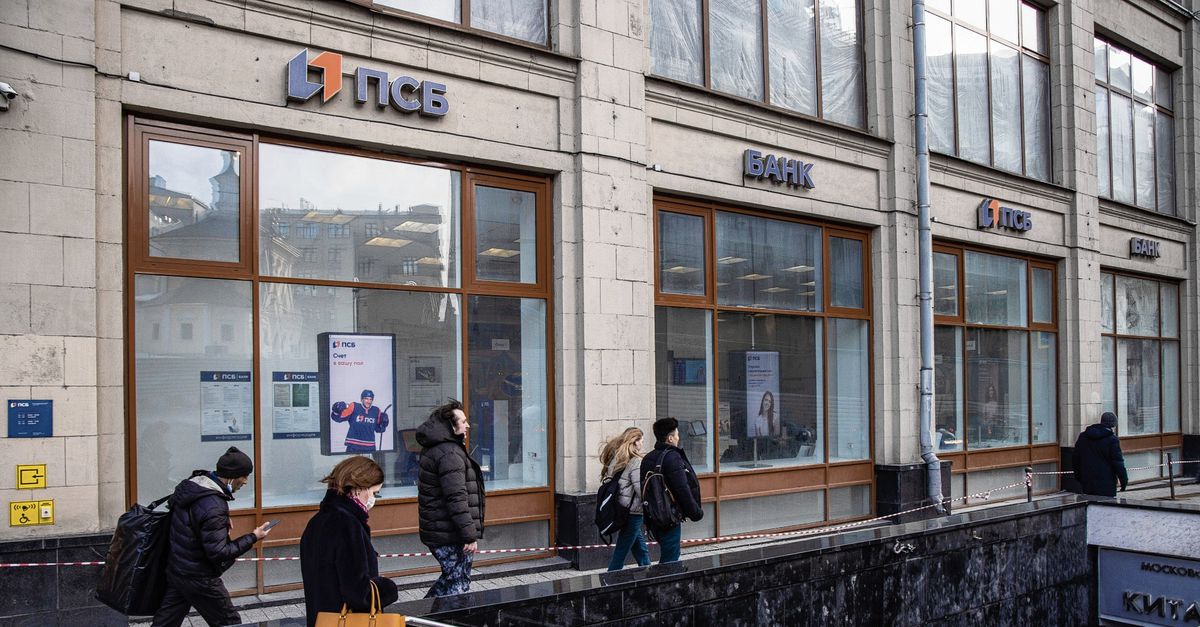 Россия требует деньги от олигарха в голландском суде