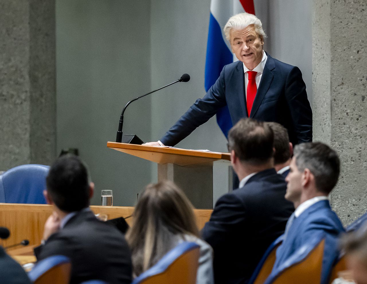 Dag twee van debat regeringsverklaring: premier Jetten moet de plannen van  zijn kabinet verdedigen - NRC