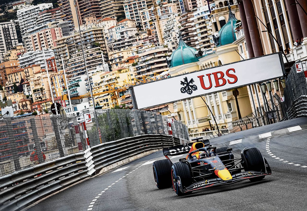 In Monaco is duidelijk te zien hoe de autosport tegen de fysieke grenzen van het dwergstaatje oploopt 