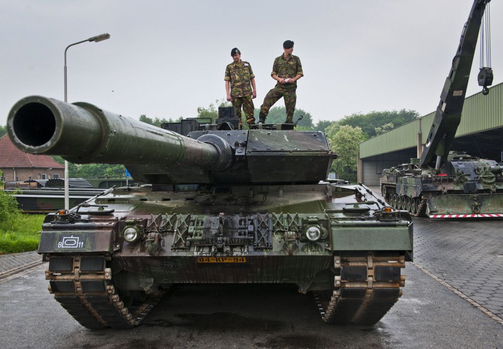 De verkoop van tachtig overtollige Leopard-tanks aan Indonesië gaat niet door.