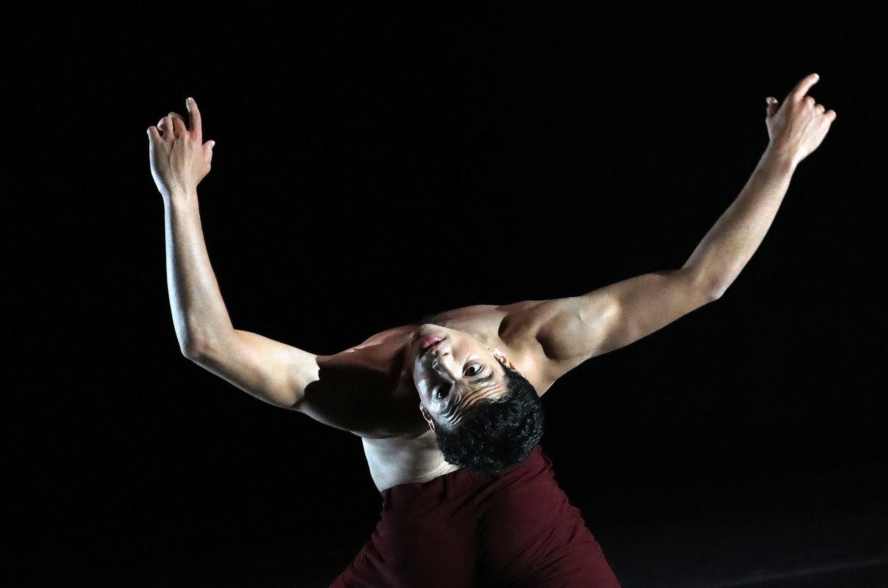 Prometheus in de choreografie van Wubkje Kuindersma, Holland Festival juni 2020