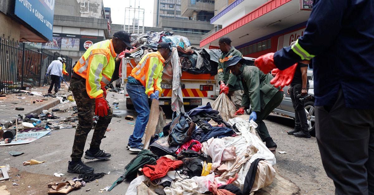 Voor het bezoek van de G20-leiders zetten politici zich plots in om verwaarloosd Johannesburg op te 