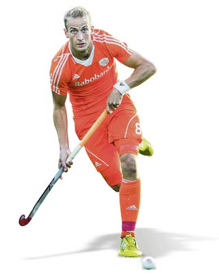 Straatvoetballertje Met Dodelijke Backhand Nrc