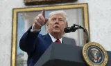 De Amerikaanse president Donald Trump in het Witte Huis. Foto Chris Klepopnis/CNP 