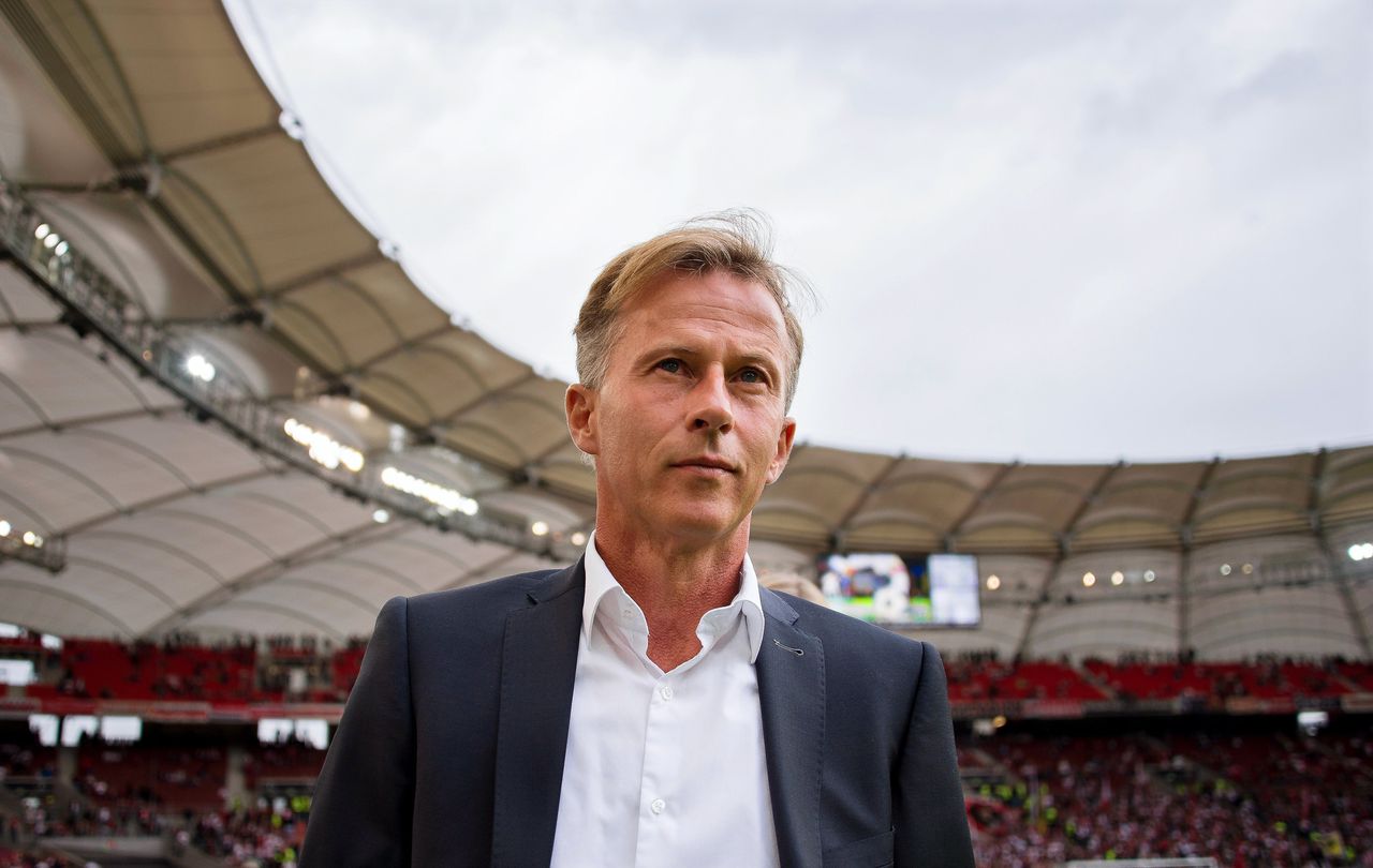 Wat zeggen oud-collega's over Andries Jonker, de nieuwe bondscoach van het vrouwenelftal? 