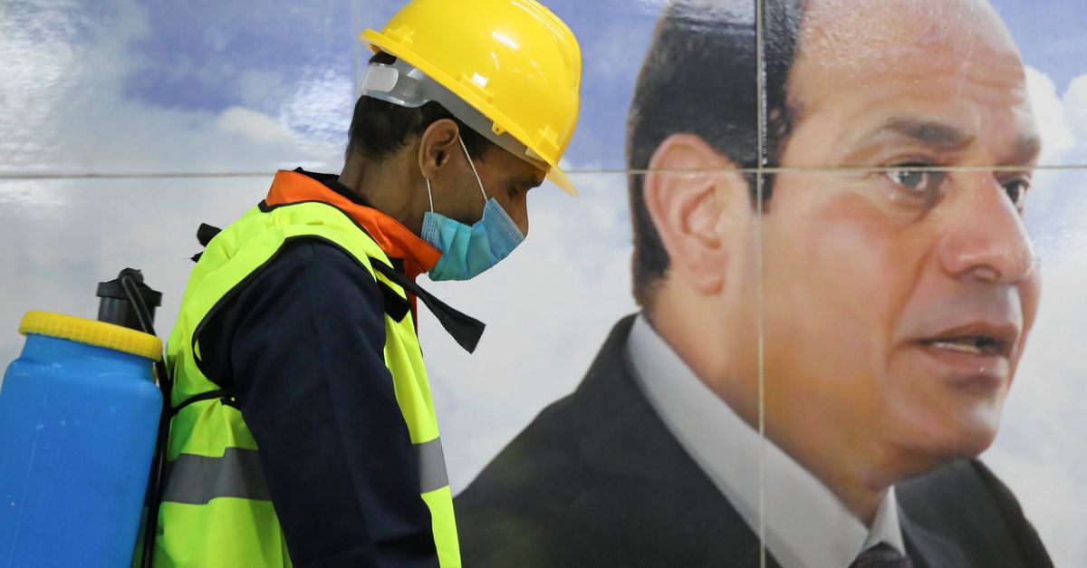 Filmmaker die Egyptische president bespotte in cel overleden NRC