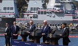 De Australische premier Anthony Albanese, de Amerikaanse president Joe Biden en de Britse premier Rishi Sunak lichten maandag in  de Californische marinestad San Diego het Aukus-pact tussen hun drie landen toe. 