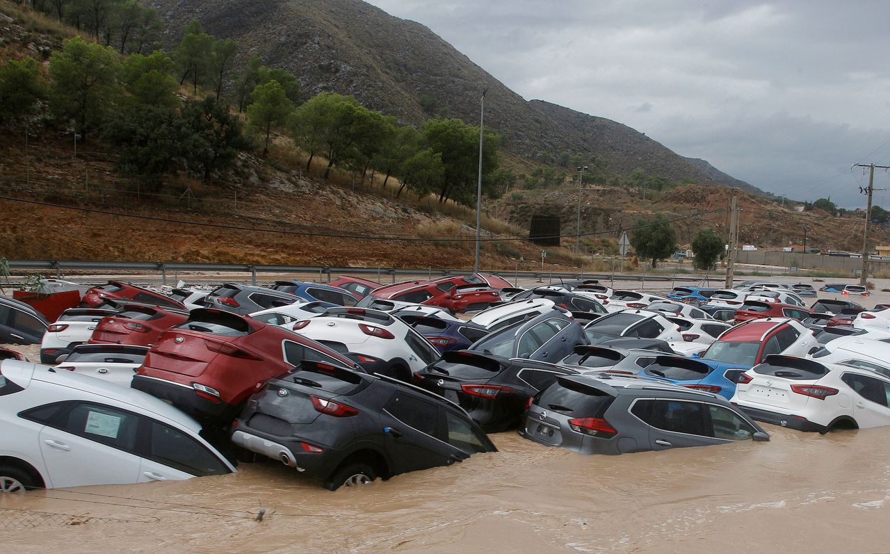 Twee doden door overstromingen in Spanje 