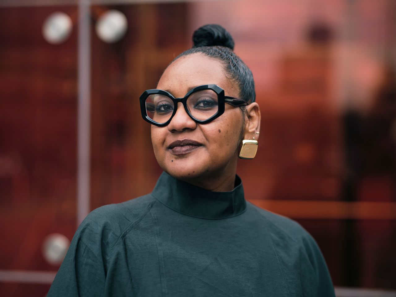 Soedanese architect Ola Hassanain: ‘Architectuur met meer ruimte voor verdriet kan leefbaarder zijn’